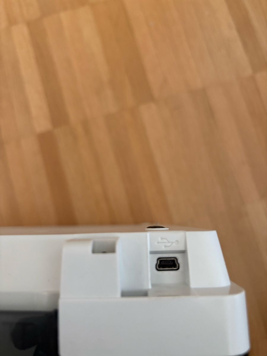 Hewlett Packard Scanneurs: HP Scanjet 300 Flachbettscanner  – D'occasion à Kloten par fjehle72 3