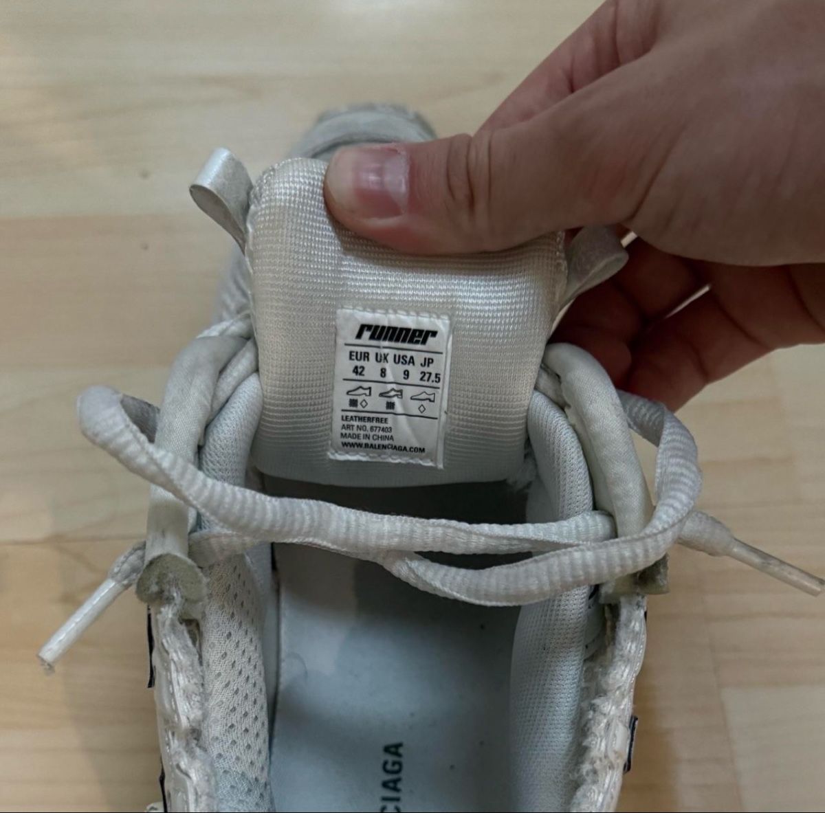 Balenciaga Scarpe da uomo: Balenciaga Runner White – Usato da Wil SG venduto da zCedric 2