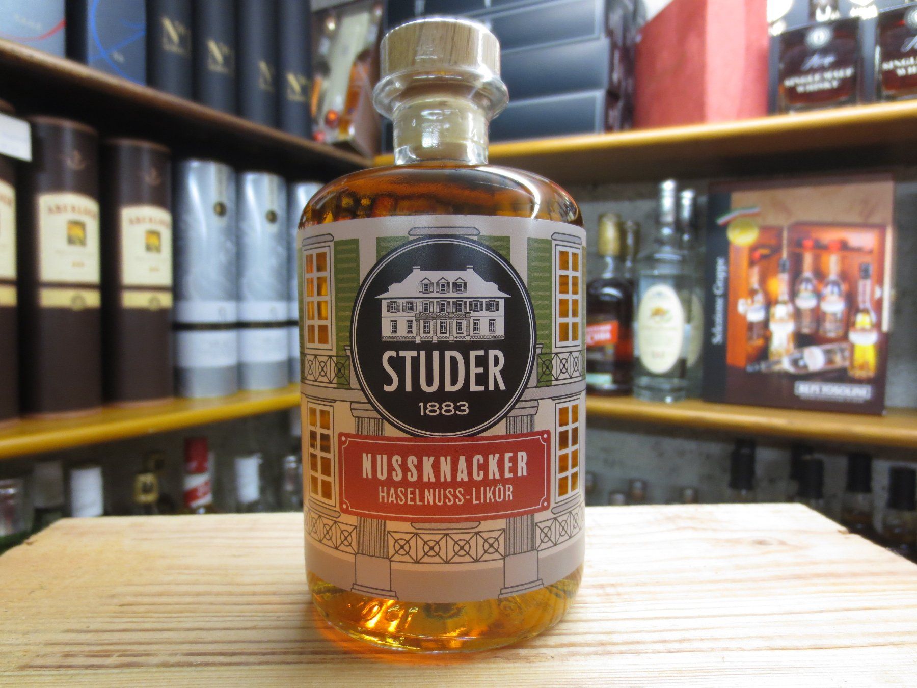 Studer Bevande alcoliche: 1 Fl. Studer Nussknacker Hazelnuss Likör 28 Vol. 50cl. – Nuovo (secondo la descrizione) da Schöftland venduto da Luxury-Store