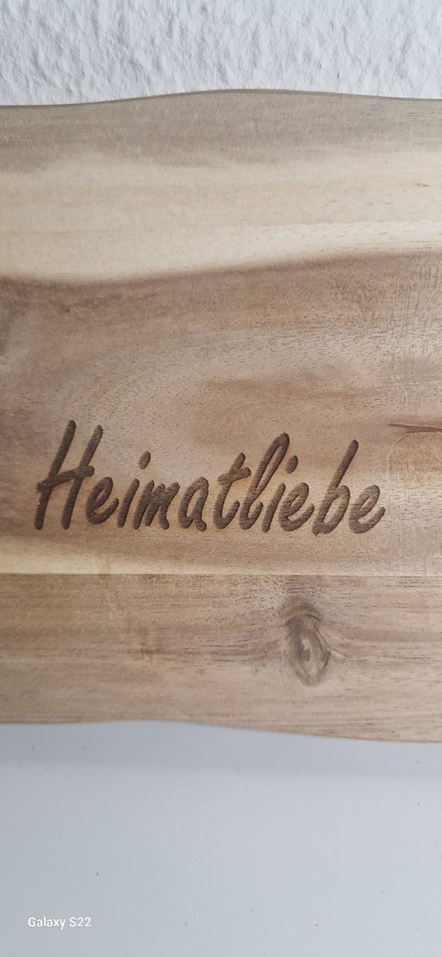 Articoli in legno: Schönes Holzbrett Akazie – Nuovo e nell'imballaggio originale da Brütten venduto da Matossa1 1