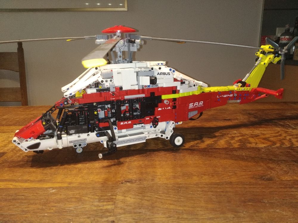 Helicoptère Lego Technic 42145 | Kaufen auf Ricardo