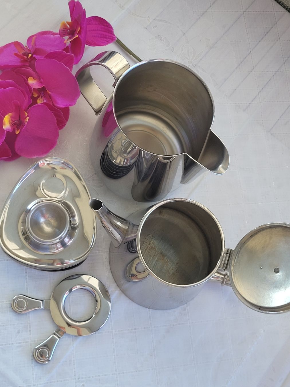 Set di piatti: Vintage Geschirrset Edelstahl – Usato da Buttikon SZ venduto da Renco 2