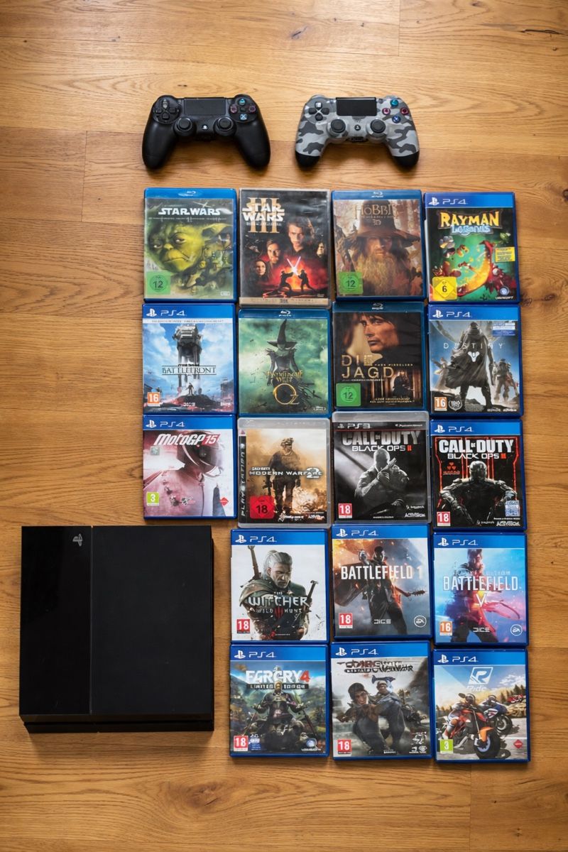 Konsolen: Playstation 4 inkl. 2 Controller, 13 Games 5 DVD‘s PS – Gebraucht aus Davos Platz von Maggie_M