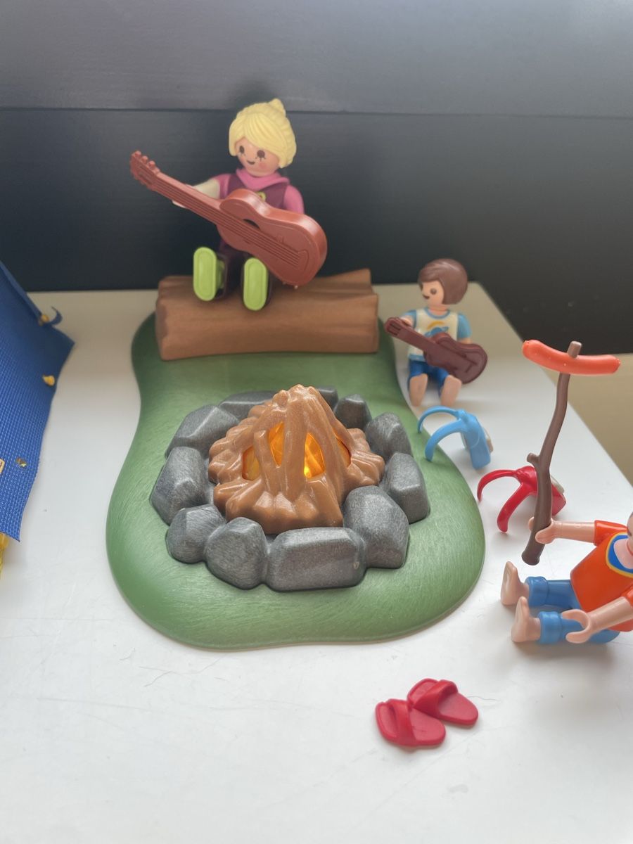 Playmobil Jouets: Ferien Camp im Wald – D'occasion à Zürich par zoe_9b9p 3