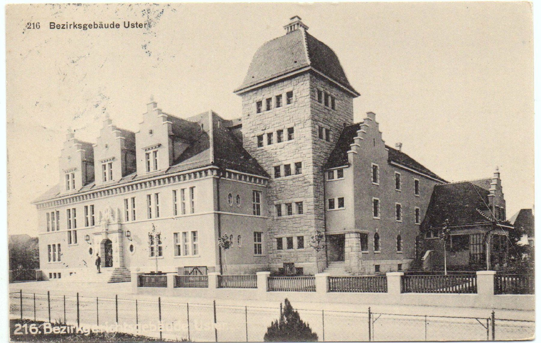 Cartoline postali: USTER Bezirksgebäude – Usato da Jona venduto da philajona