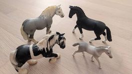 Schleich Pferde Set: 3 Pferde & 1 Fohlen  Top Zustand