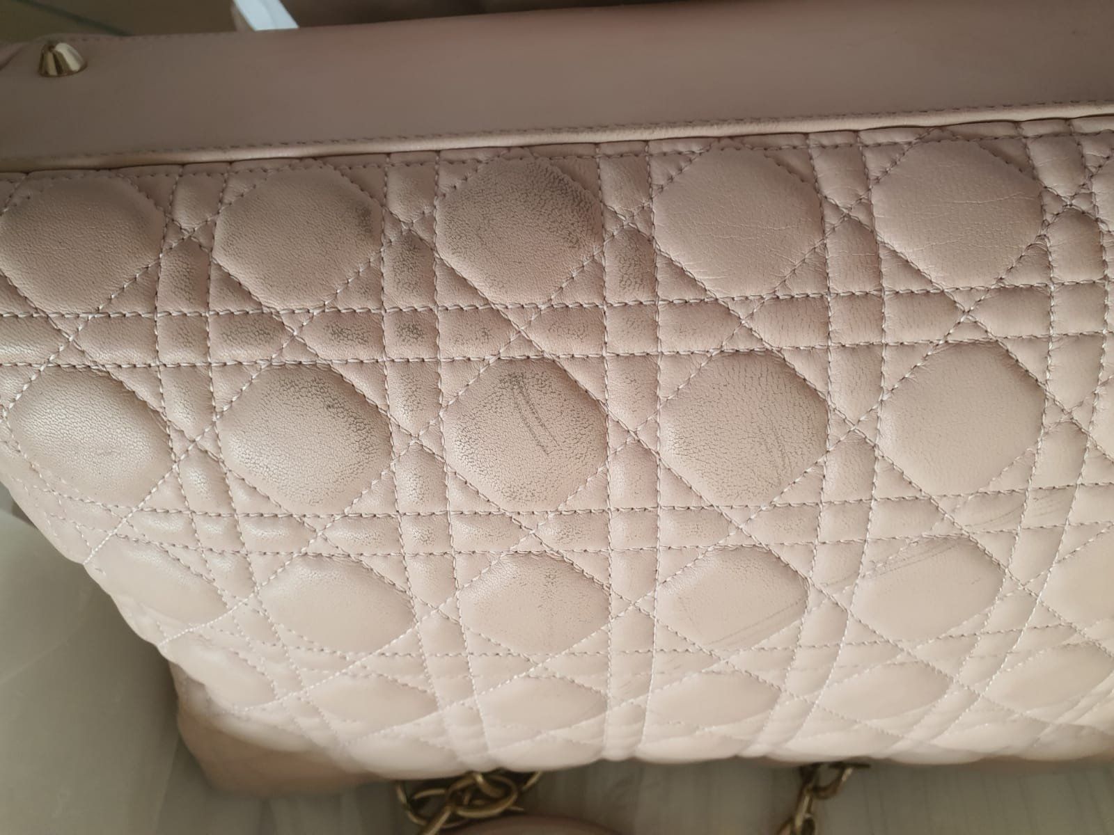 Dior Taschen für Damen: Dior Rose Leder Schultertasche – Gebraucht aus Schlieren von Fangolf 4