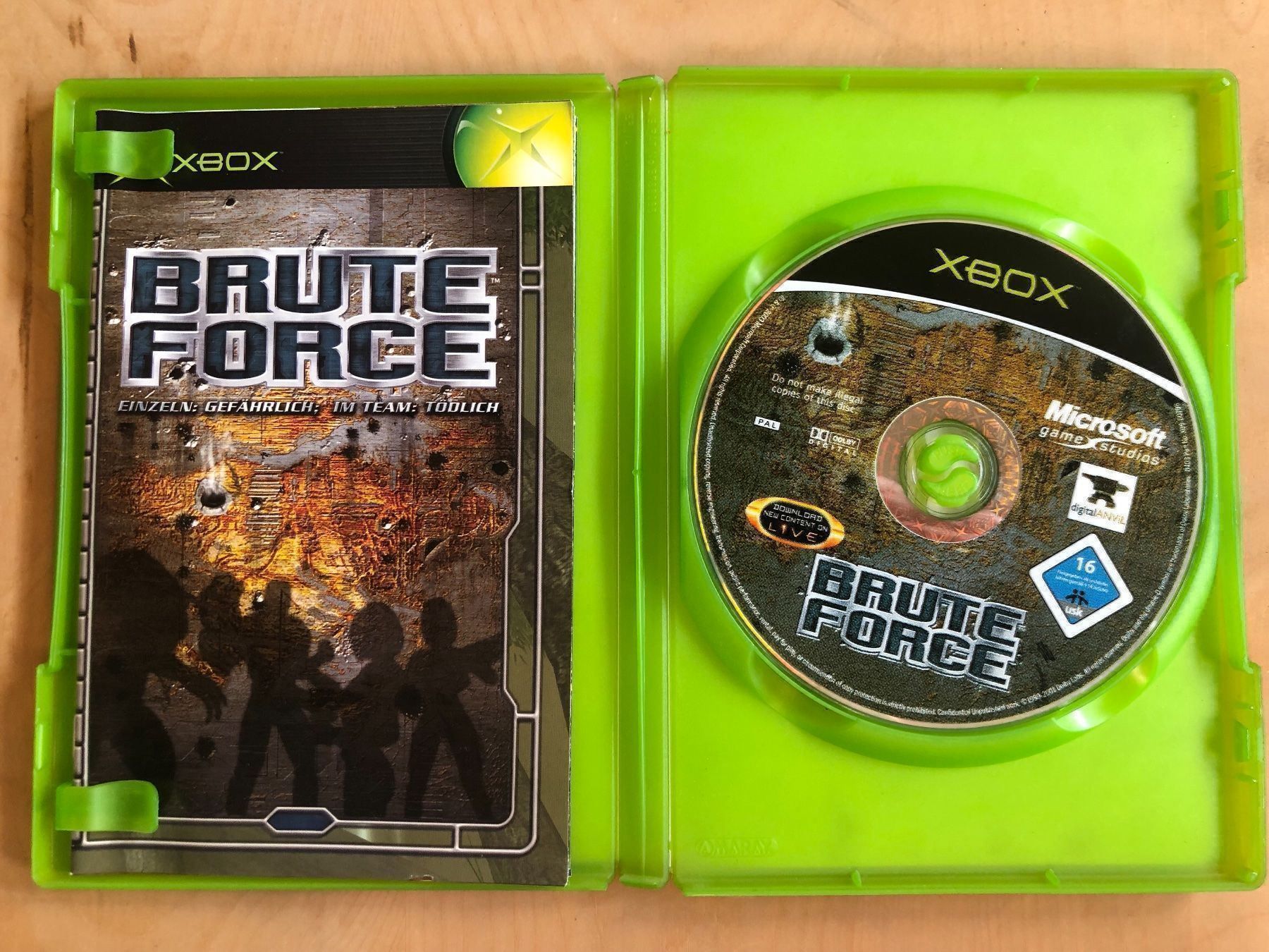 Microsoft Spiele: Brute Force für Xbox – Gebraucht aus Kestenholz von Mad18 2