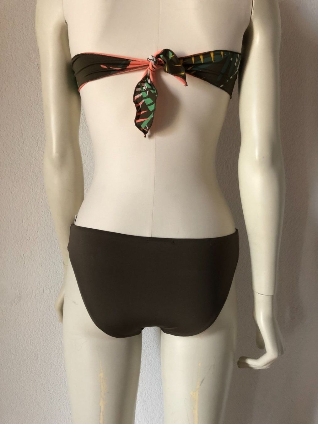Badekleider & Bikinis: Bikini mit Soft-Cups ohne Bügel – Neu (gemäss Beschreibung) aus Contra von Oly_93 3