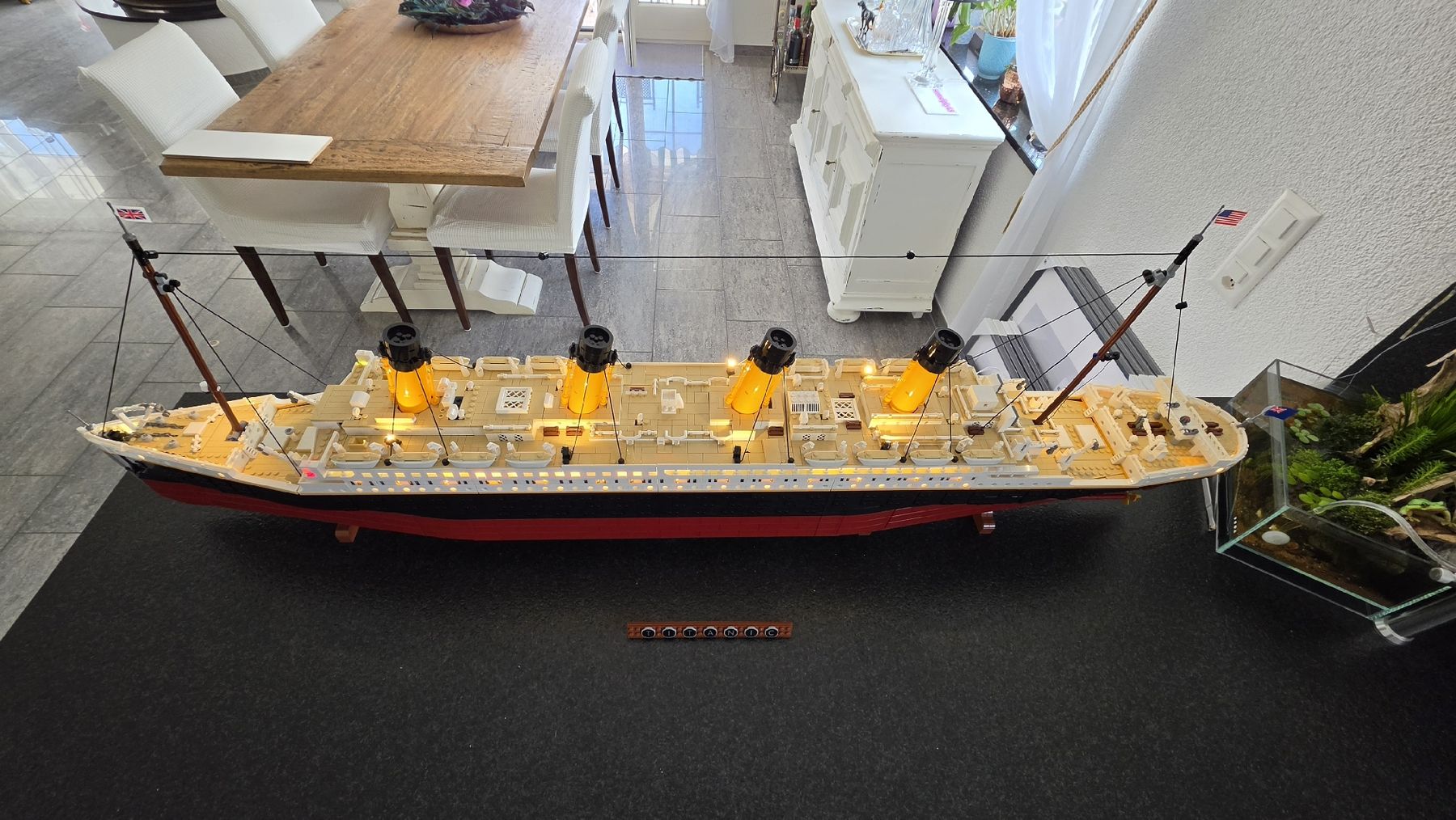 Lego Kit di costruzioni: Lego Titanic 10294 inkl. Light my Bricks – Usato da Obergerlafingen venduto da Deluxepoint 1