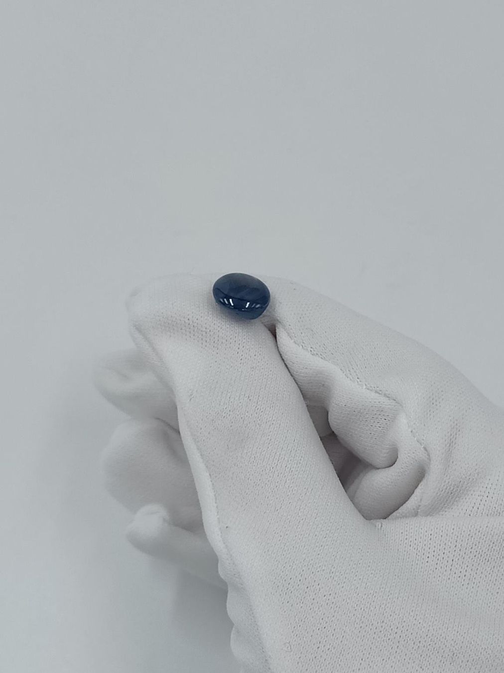 Pietre preziose: 1 BURMESISCHER STERNSAPHIR, 8.56 CT. – Usato da Luzern venduto da EdiGem 7