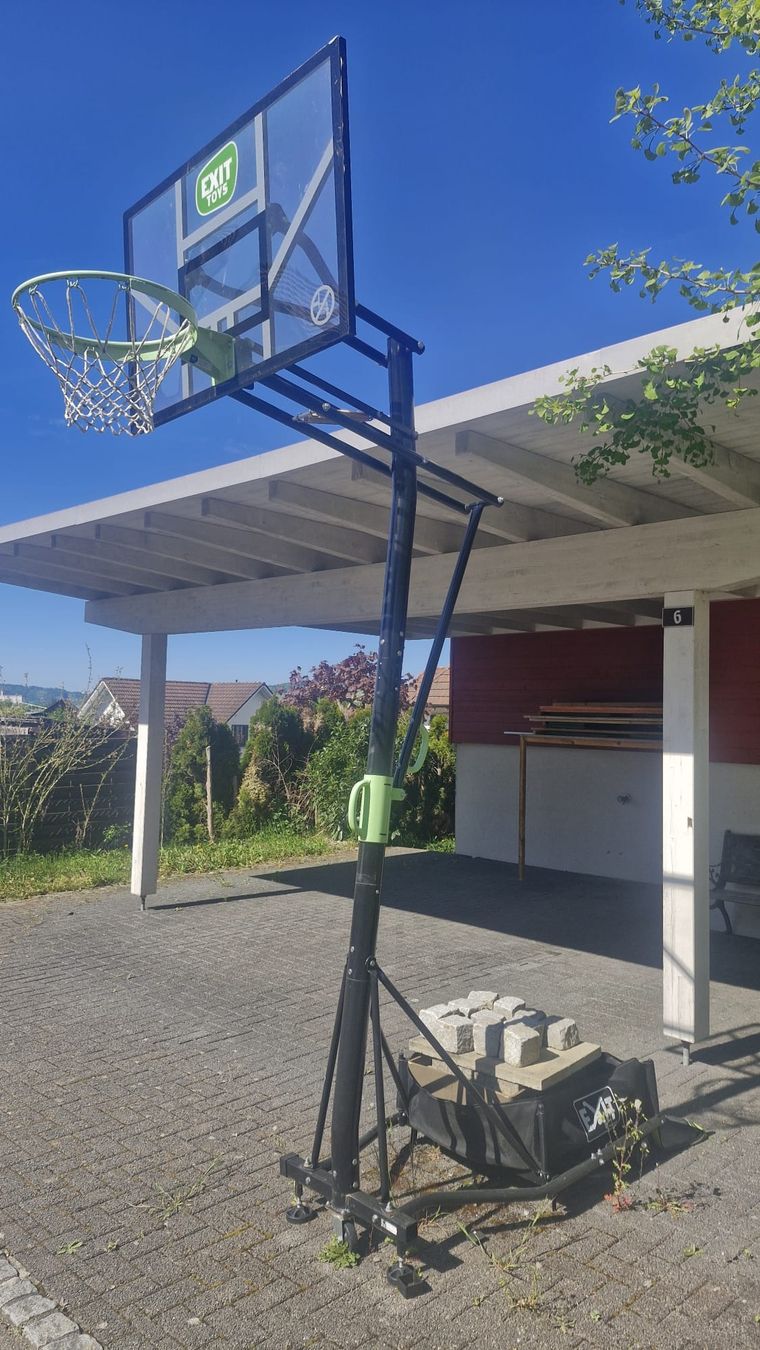 Canestri da basket: basketball korb – Usato da Villmergen venduto da onyx.50