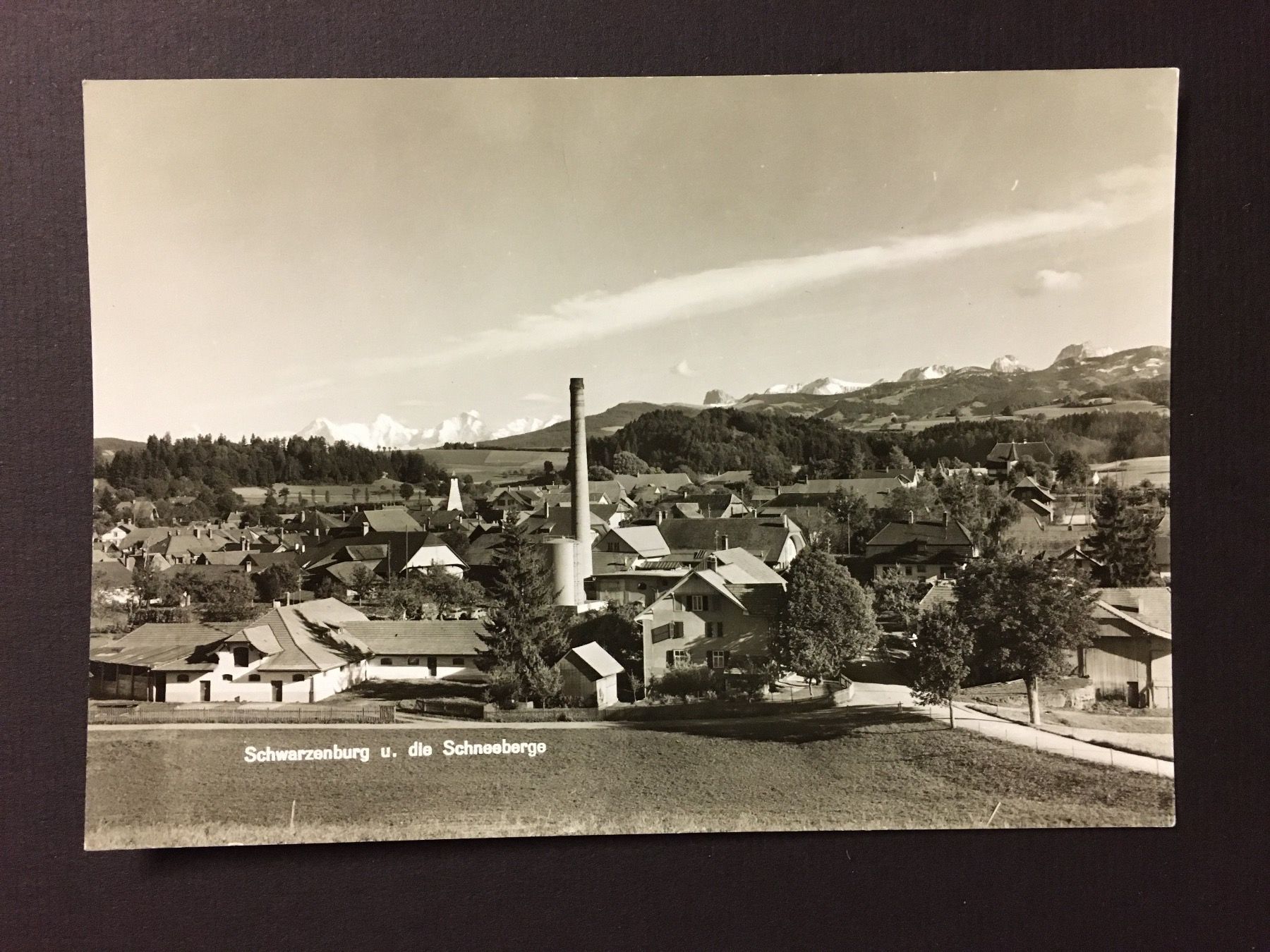 Cartoline postali: Alte Ansichtskarte Schwarzenburg  u. die Schneeberge, – Usato da Lanzenhäusern venduto da vic63