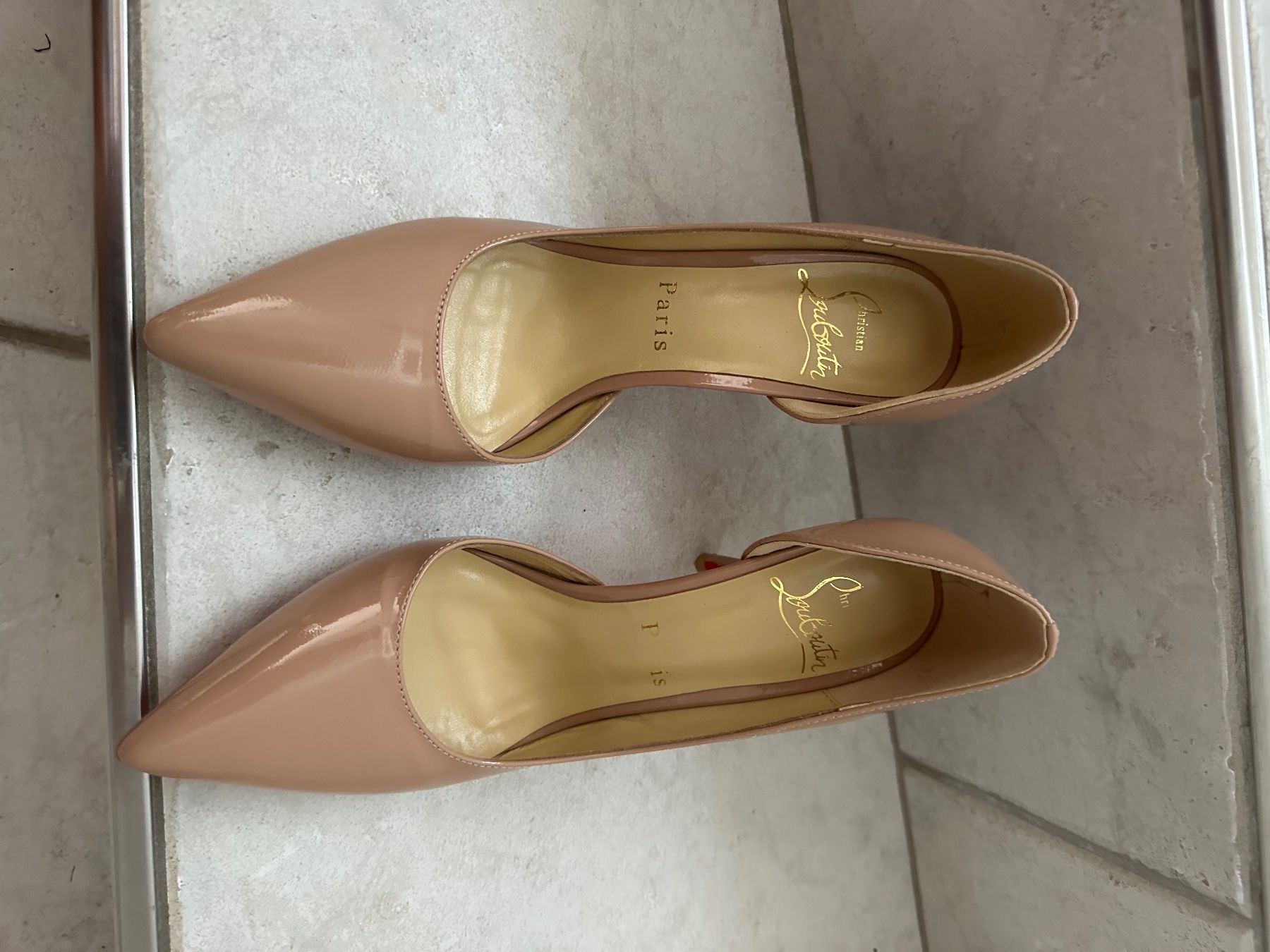 Christian Louboutin Scarpe da donna: Louboutin – Usato da Metzerlen venduto da a_silva