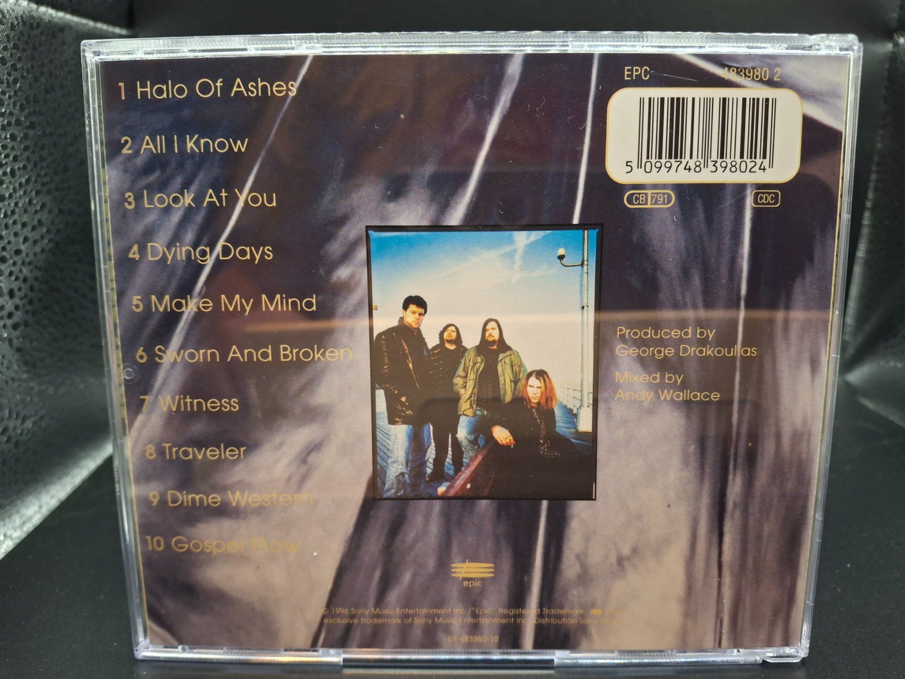 CD: Screaming Trees – Dust – Usato da St.Gallen venduto da jalamusic 1