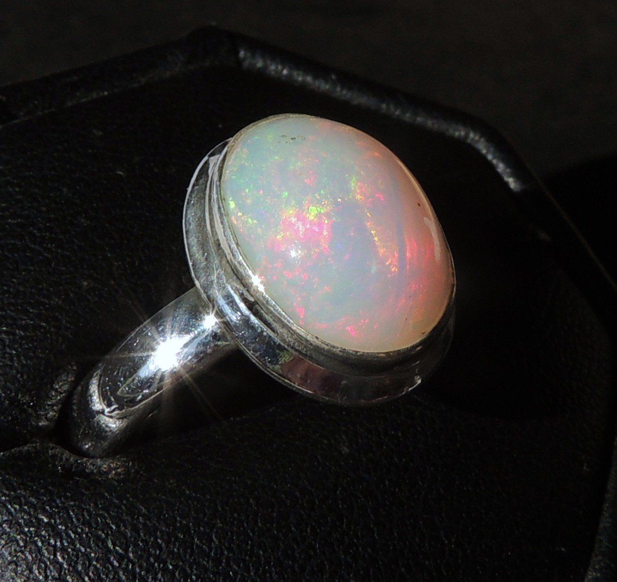 Anelli: Äthiopischer Opal Fingerring Gr. 60 – Usato da Waldenburg venduto da schaller707