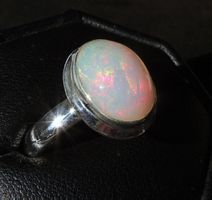 Äthiopischer Opal Fingerring Gr. 60