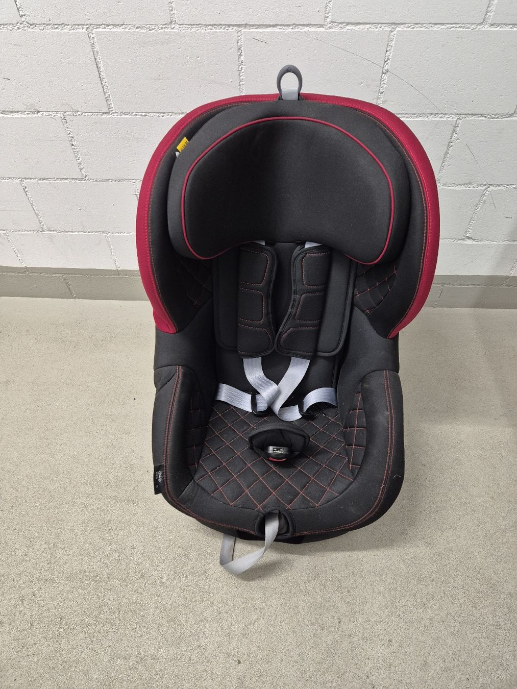 Seggiolini per auto: Audi Kindersitz – Usato da Steinen venduto da dobs03