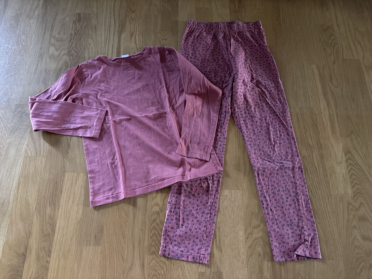 Migros Pyjamas: Pyjama Grösse 158/164 – D'occasion à Rünenberg par ZwergLi100