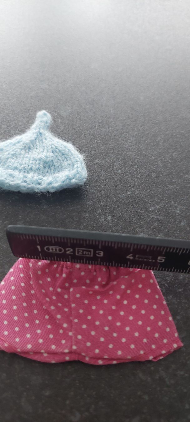 Puppen: Miniatur Puppenkleidchen  – Neu (gemäss Beschreibung) aus Muri AG von nindo1 5