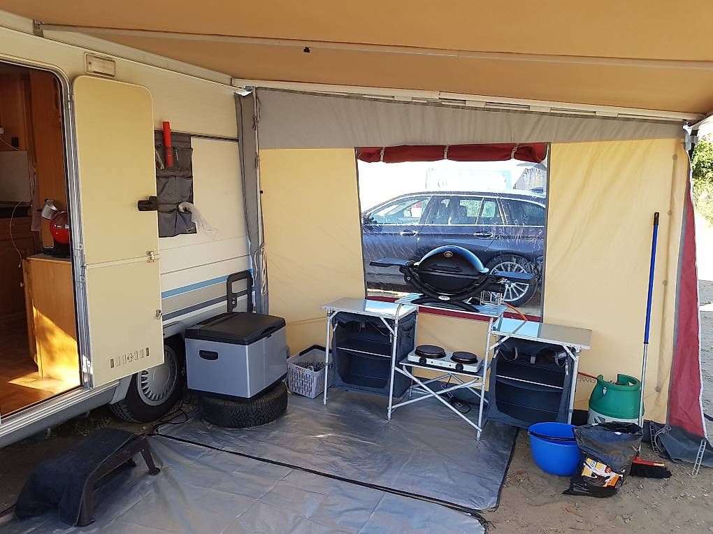 Veicoli da campeggio: Wohnwagen Knaus Azur 500 T – Usato da Bützberg venduto da Pauli85 3