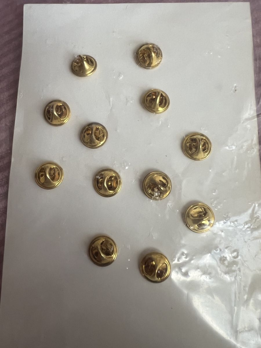 Spille & Fermagli: Pins Germania  vintage – Nuovo e nell'imballaggio originale da Dino venduto da ani_ypr9 1
