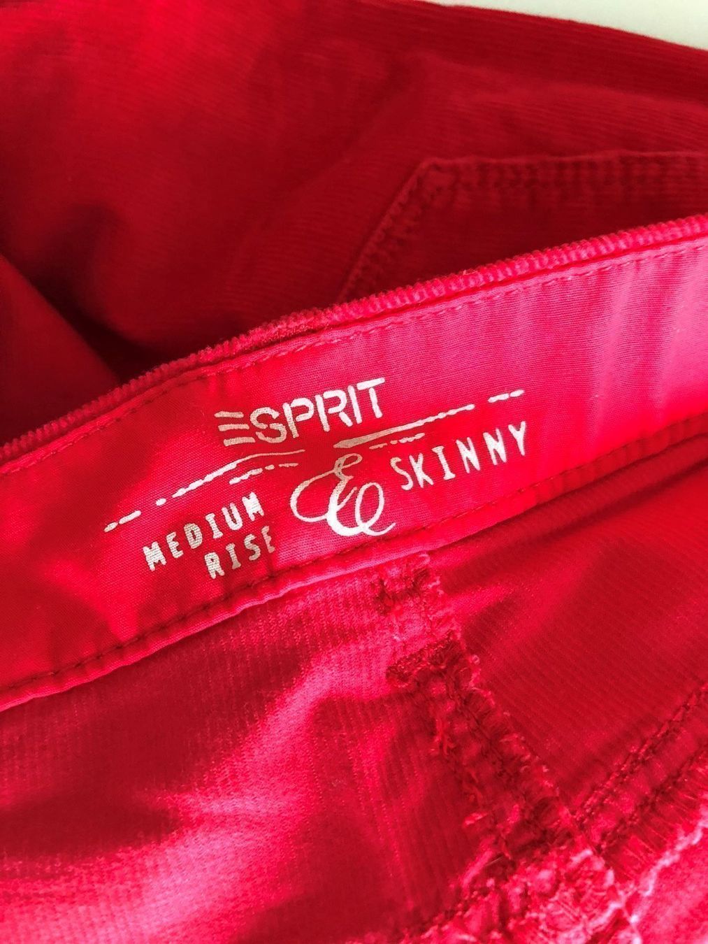 Esprit Pantaloni: Jeans Esprit – Nuovo (secondo la descrizione) da Adliswil venduto da Jessik0 9