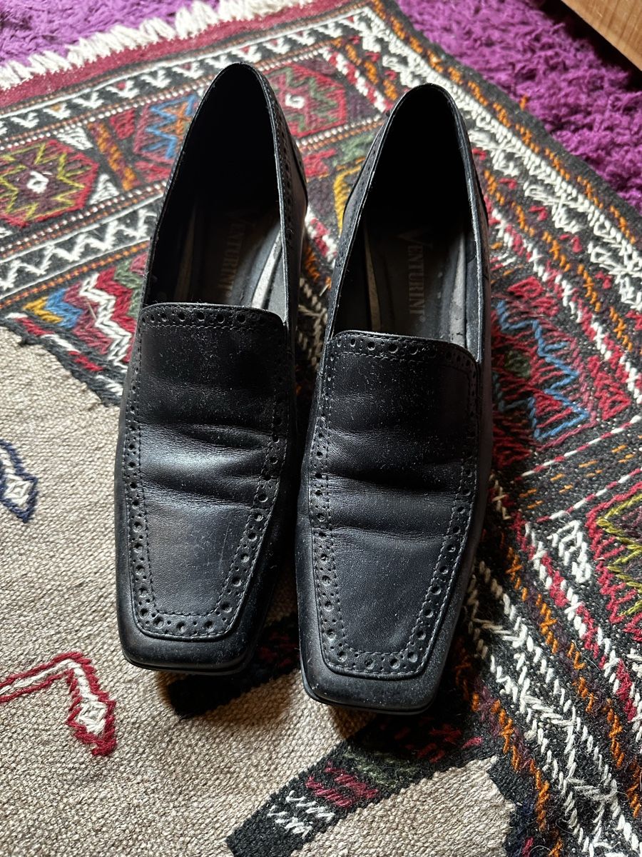Damenschuhe: Halbschuh von Venturini – Gebraucht aus Donat von troja007