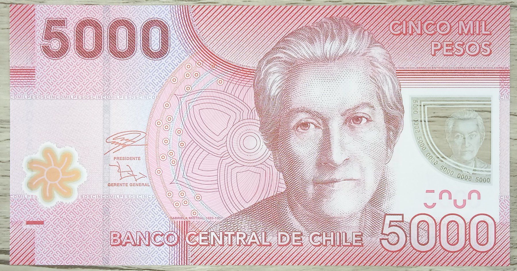 Banconote: Chili 5000 Pesos Polymer UNC – Nuovo (secondo la descrizione) da Cousset venduto da Patricio77