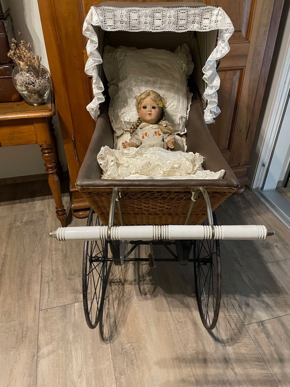Kinderwagen: Kinderwagen, antiker Kinderwagen – Gebraucht aus Menziken von fiat-500 4