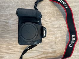 Verkaufe meine EOS 70D Kamera ohne Objektiv. (defekt)