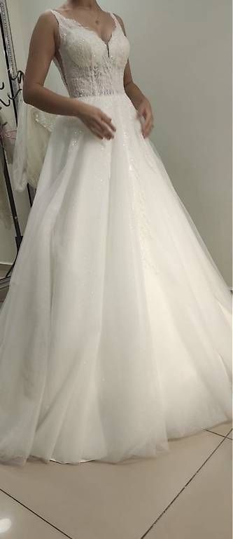 Kleider:     Brautkleid, Größe 36/38 – Gebraucht aus Hinterkappelen von zil_f2l9 1