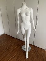 Hochwertige weisse Schaufensterpuppe, Deko-Objekt