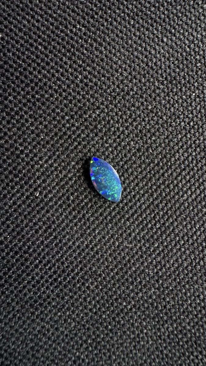 Pietre preziose: Black Opal AAA 0.55ct – Nuovo e nell'imballaggio originale da Wängi venduto da Horus90 3