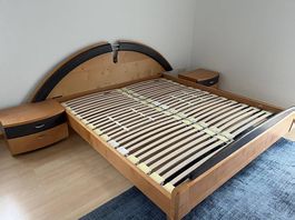Doppelbett 180x200 