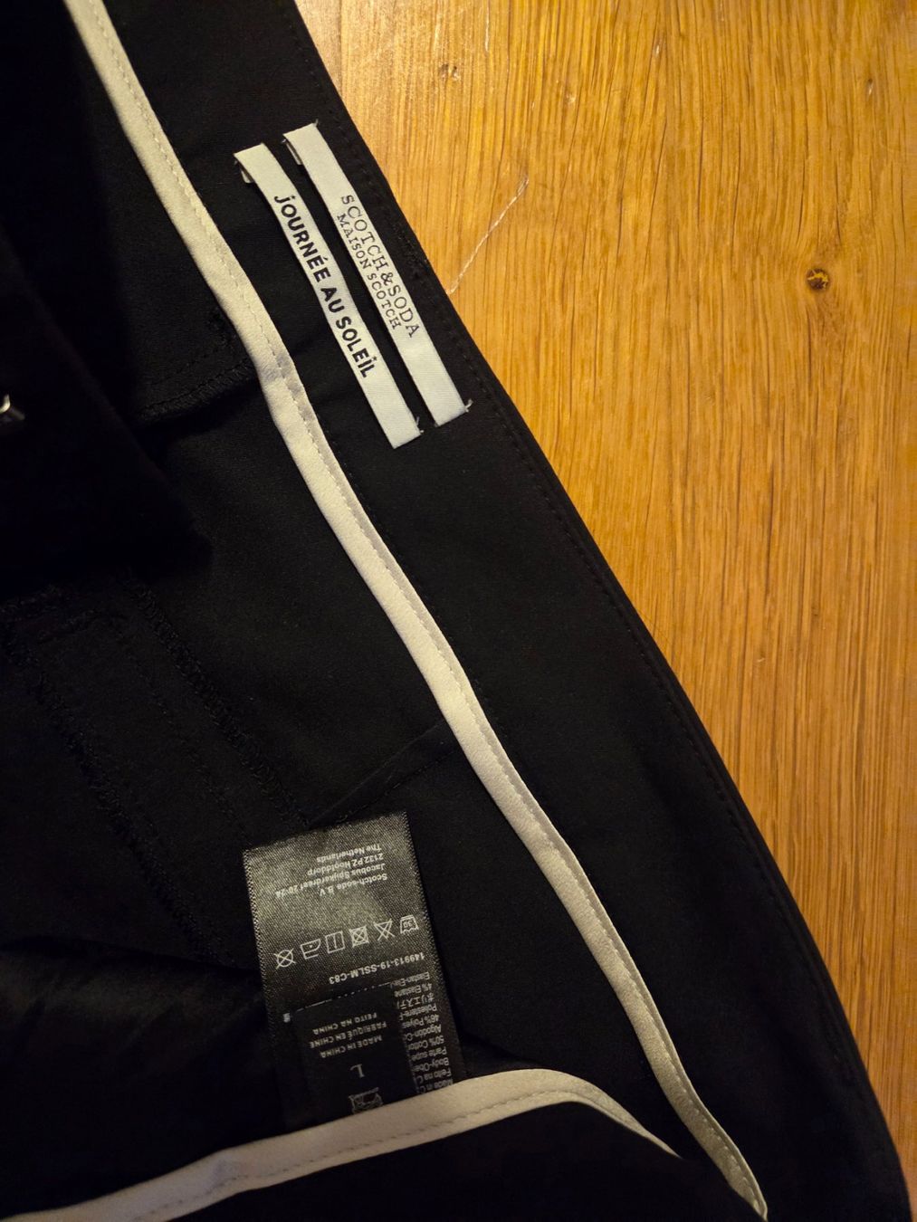 Maison Scotch Pantaloni: Scotch Soda Hose Gr L – Usato da Sursee venduto da Ventiduese 1