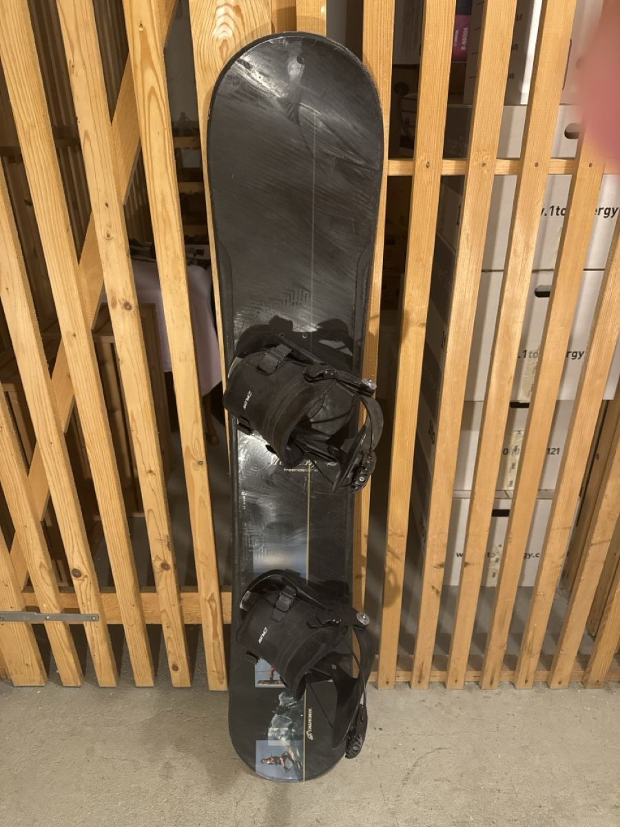 Boards: Snowboard 145cm Flow Bindungen inkl! Freeride – Gebraucht aus Schliern b. Köniz von amo_lln9