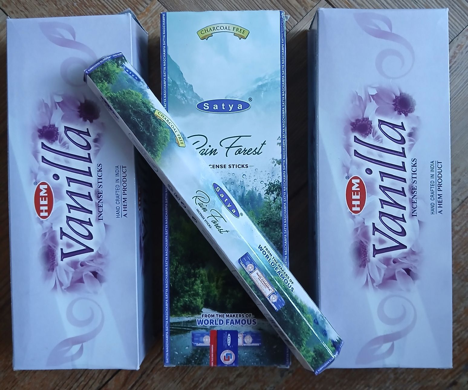 Spray per ambienti: encens Indien.  vanilla et rain forest  – Nuovo e nell'imballaggio originale da Lausanne venduto da Soulbrother 1