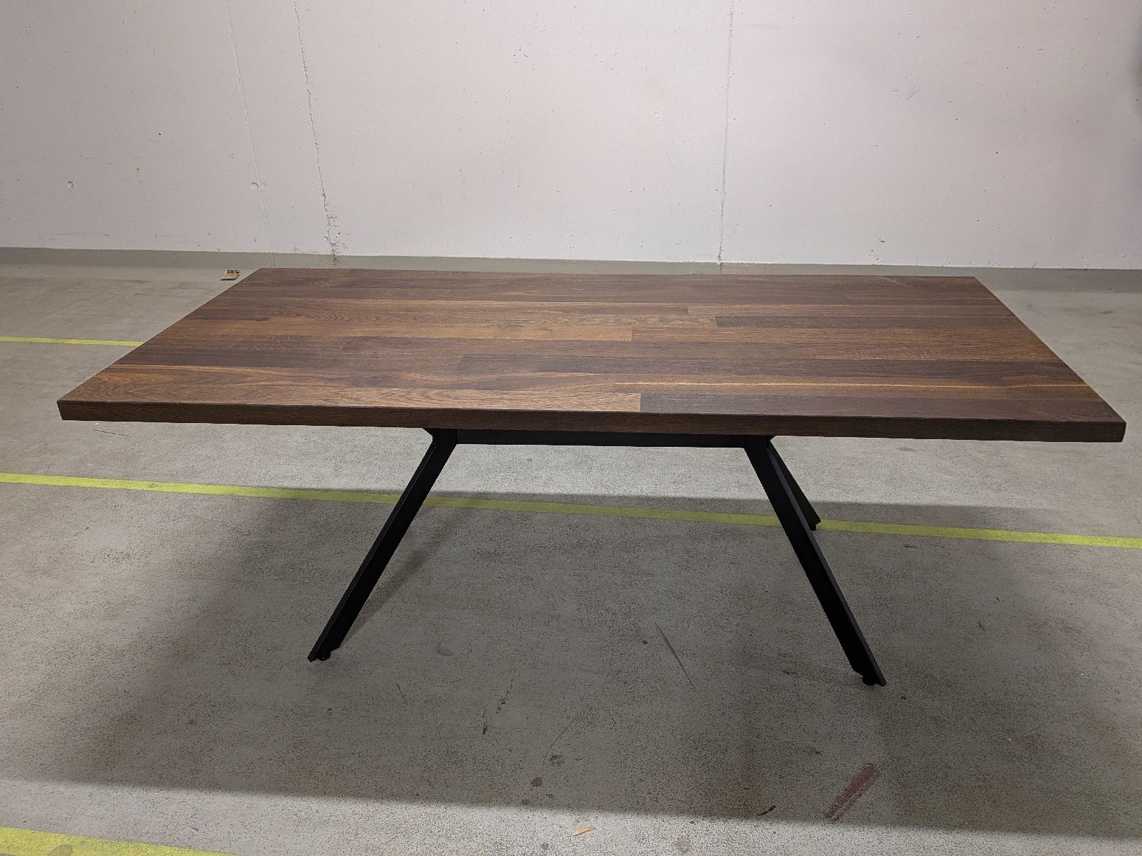 Tavoli: Table neuve – Nuovo e nell'imballaggio originale da Concise venduto da MikeThev 3