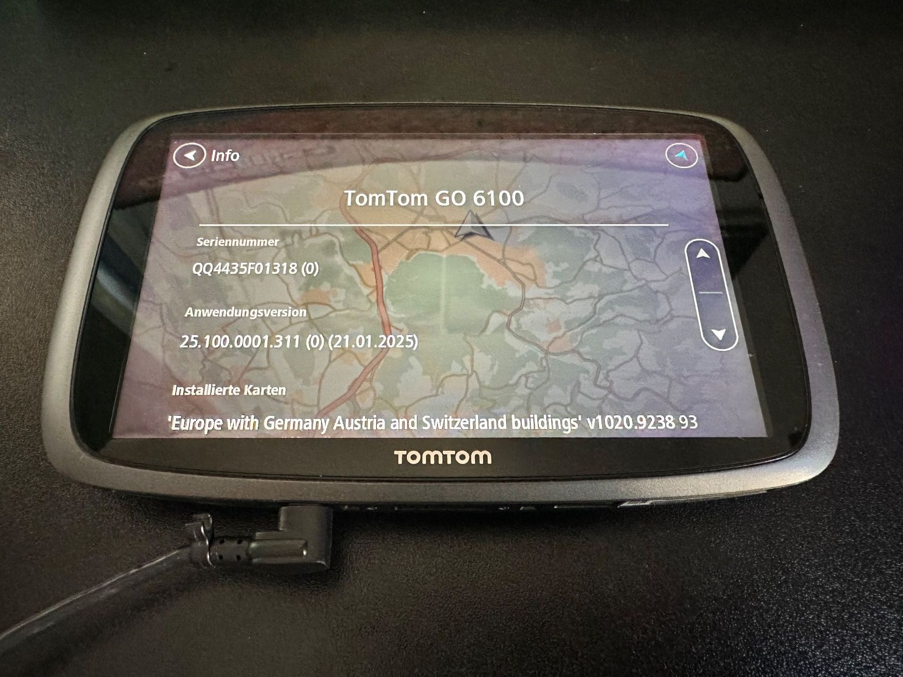 Tomtom Navigatori: TomTom Navigationsgerte mit Zubehör ab 1 Fr! – Usato da Winterthur venduto da Eternal8Monarch 4