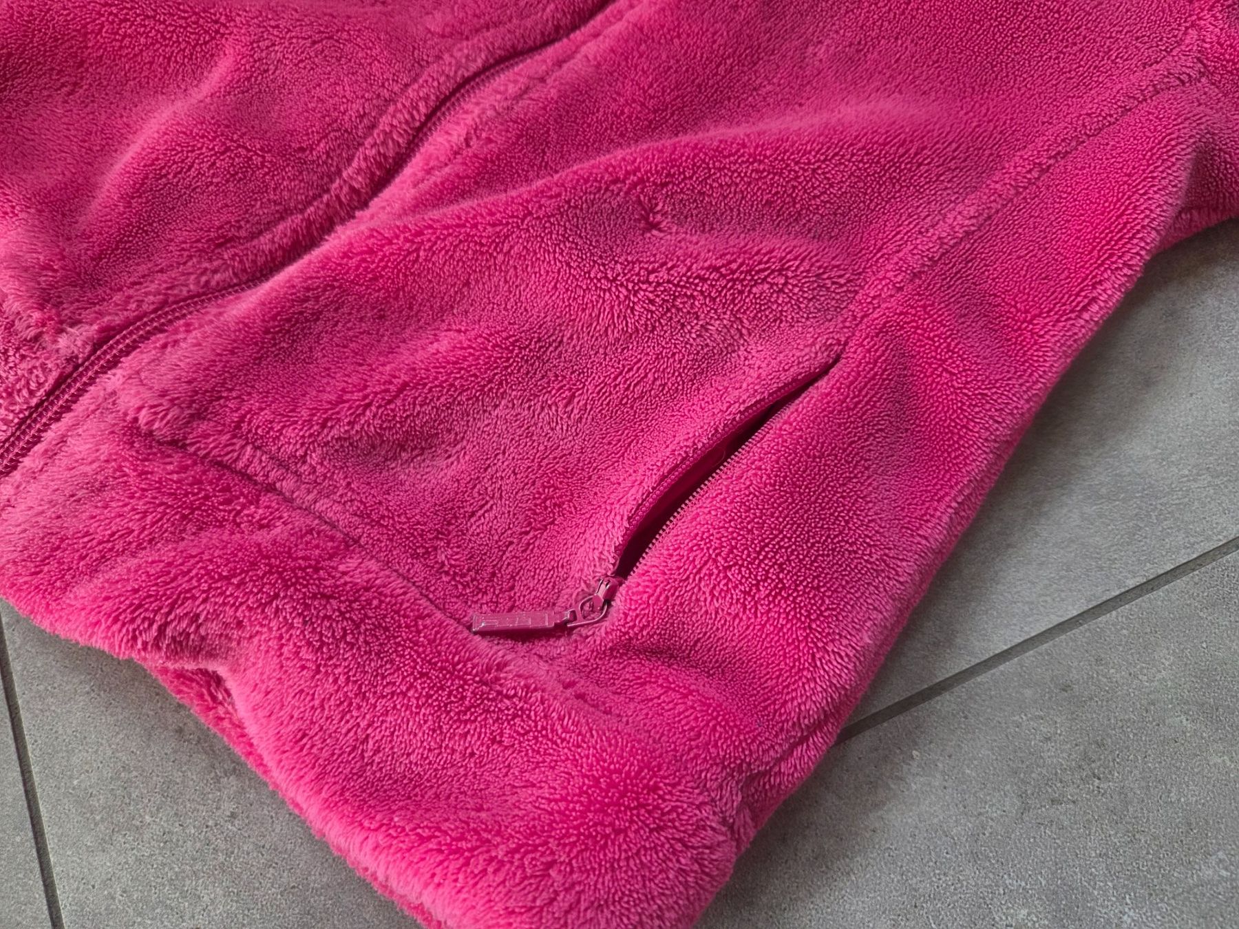 Giacche & Cappotti: Fleece Jacke / Faserpelz Grösse 116 – Usato da Wiesendangen venduto da troawus 3