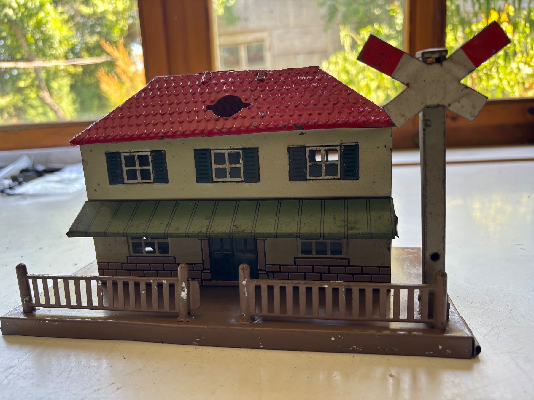 Modelleisenbahnen: Bahnhof KBN, spur 0 oder 1 – Gebraucht aus hallau von philippe12247