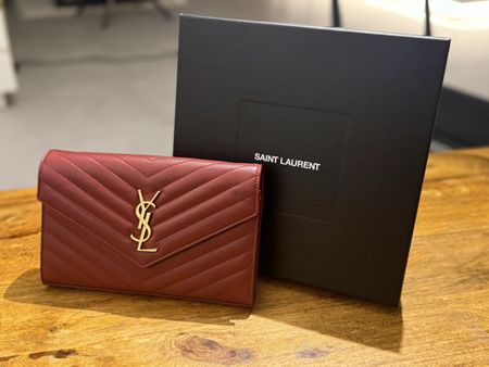 Saint Laurent Cassandra - neuwertiger Zustand!