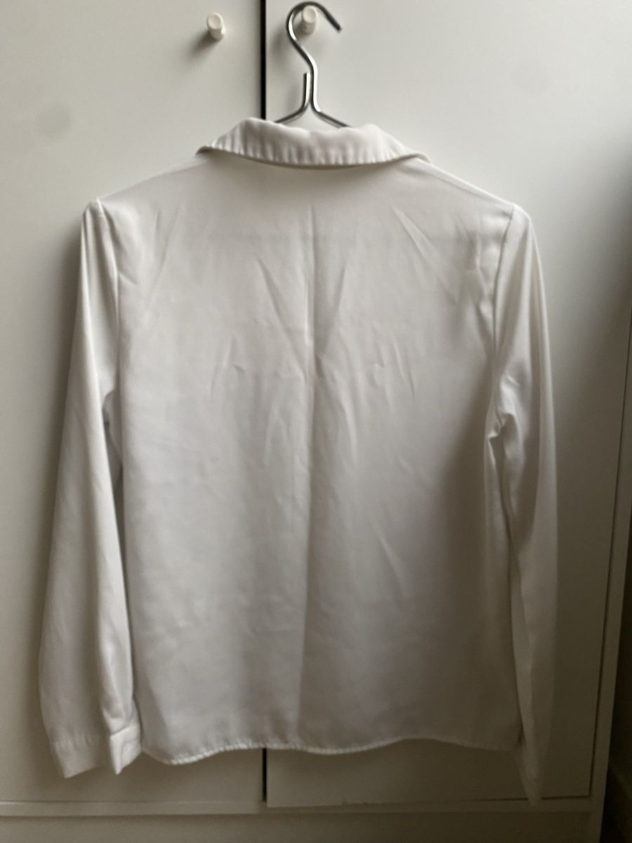 Blusen: Shirt – Gebraucht aus Thalwil von zhe_69pd 1