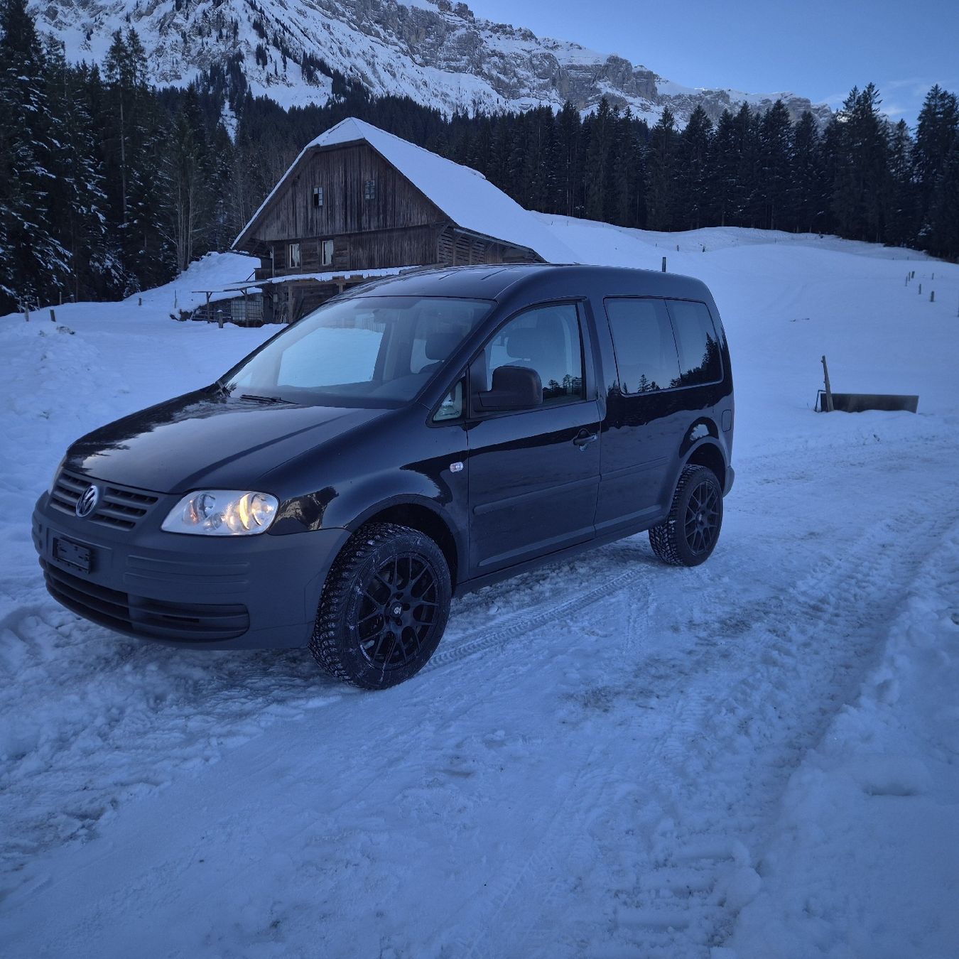 VW Veicoli commerciali: VW Caddy 4Motion, 2009 ab MFK – Usato da Schangnau venduto da avs_x8cj
