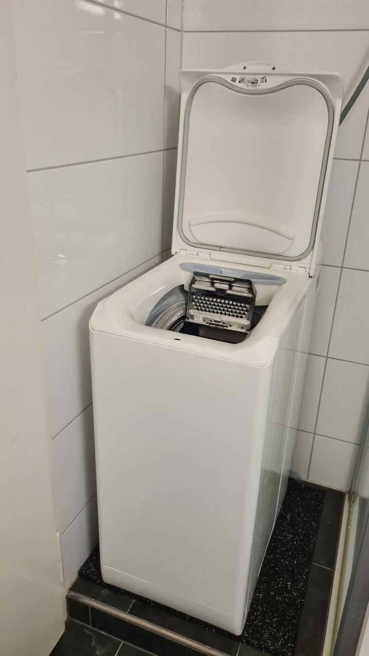 Lavatrici: Waschmaschine Zanussi Lindo 100 – Usato da Herisau venduto da Eagle1967
