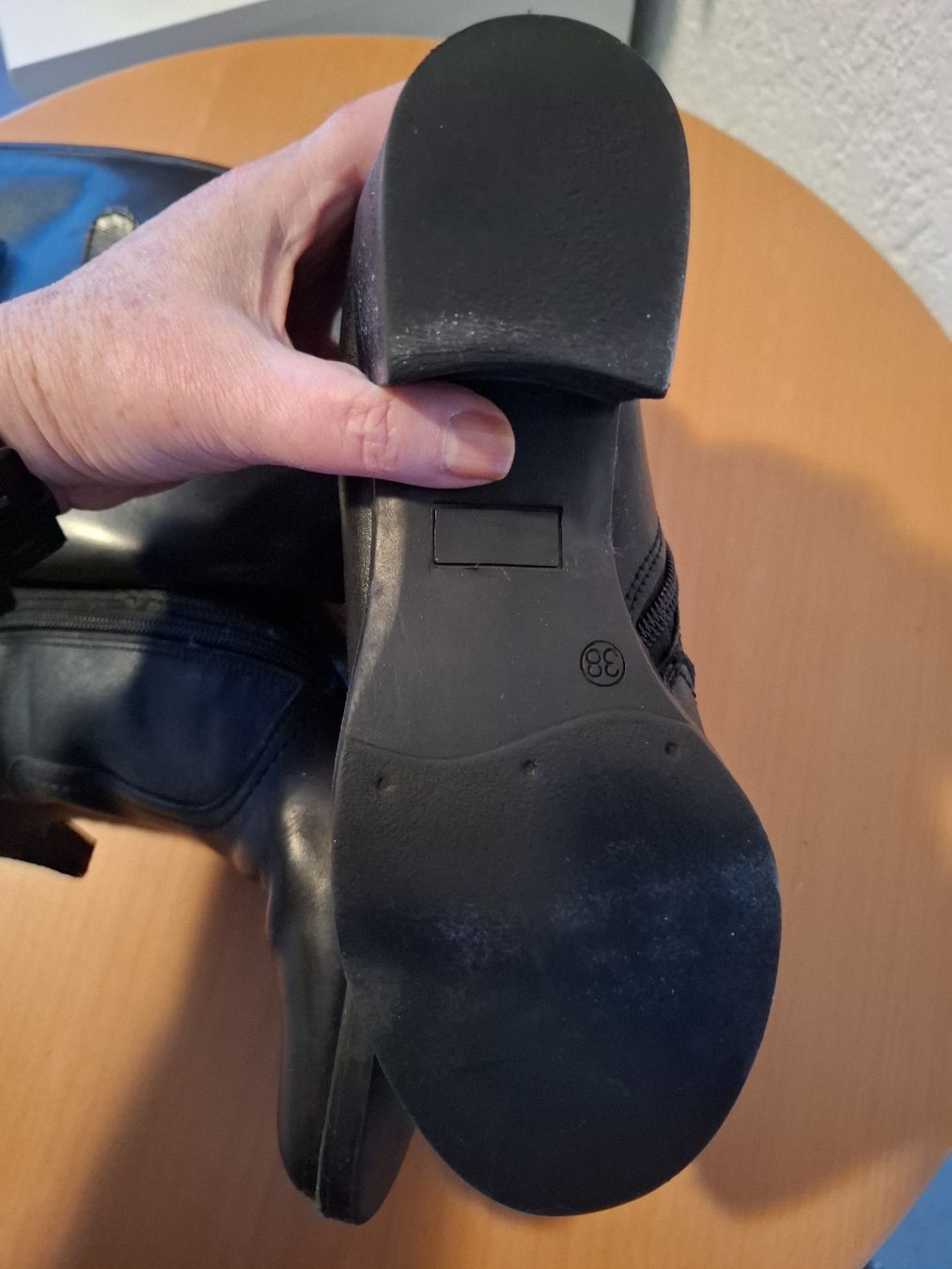 Damenschuhe: Stiefel gefüttert 38 Leder – Gebraucht aus Münchenbuchsee von Cori1968 4