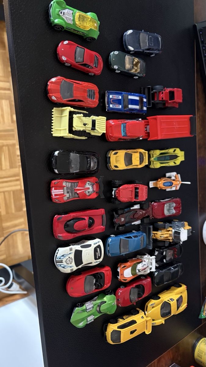 Matchbox Giocattoli: Collection voitures miniatures divers modèles, superbe lot! – Usato da Billens venduto da ha8_66bc