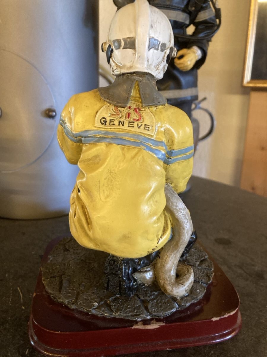 Skulpturen & Statuen: Anciennes figures de Pompiers, hauteur 20 à 30 cm – Gebraucht aus Bursinel von SeveralLives 5