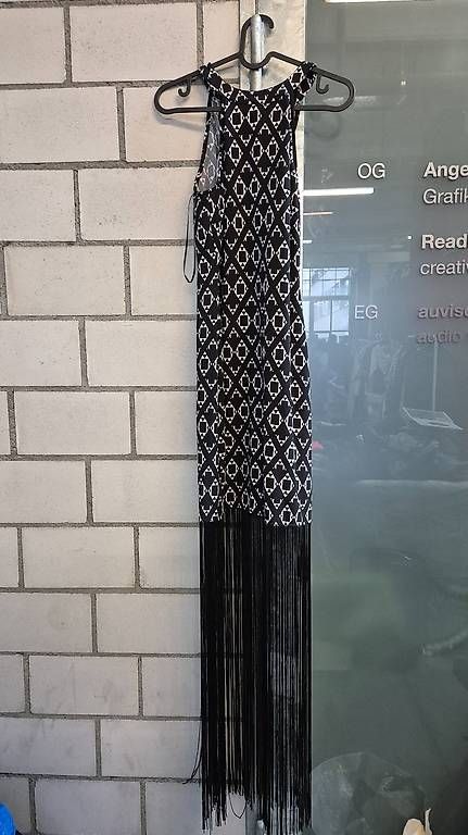 H&M Vestiti: Kleid H&M Coachella Gr.34 – Nuovo e nell'imballaggio originale da Wabern venduto da macavety1